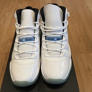 Air Jordan 11 Retro "Legend Blue" DS